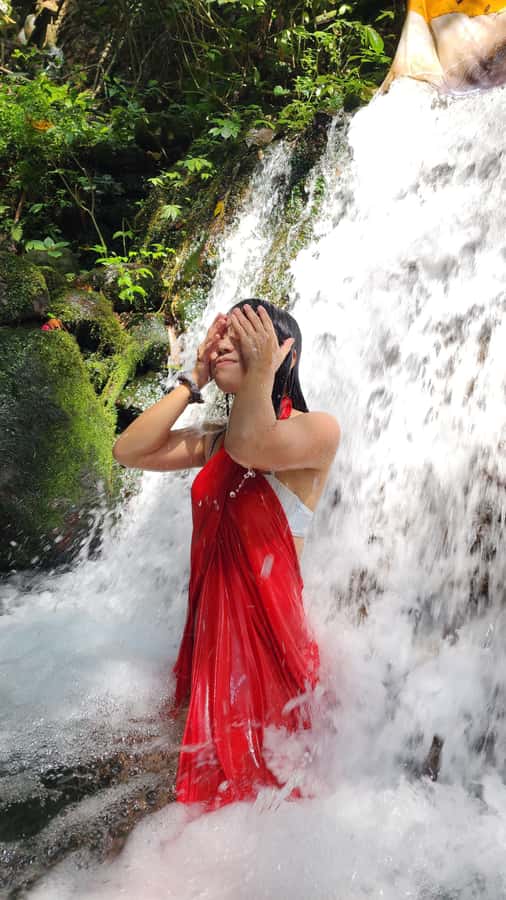 Balinese Purification at holy water temple with Local - Is this Sebatu purification tour right for you?