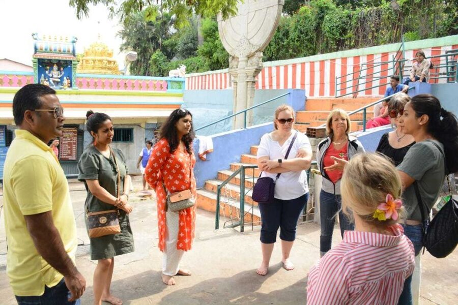 Bangalore: Basavanagudi Walking Tour with Bull Temple - Breakfast at Vidyarthi Bhavan sets the tone