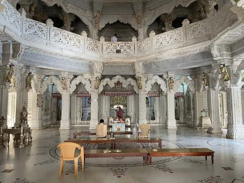 Bangalore: Palace, Temples, Fort & Markets Walking Tour - Who should book this Bengaluru experience?