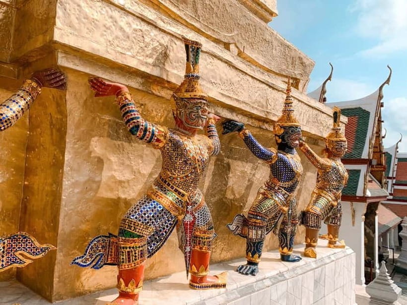 Bangkok: 2 Hours Grand Palace & Wat Pho Private Tour - Dress, heat, and practical preparation