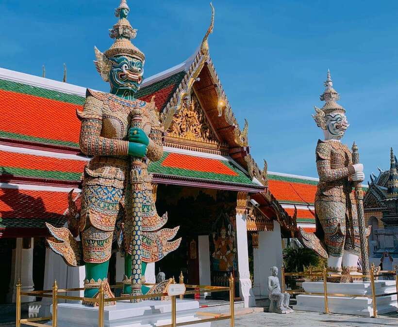 Bangkok: 2 Hours Grand Palace & Wat Pho Private Tour - Price, admission, and overall value