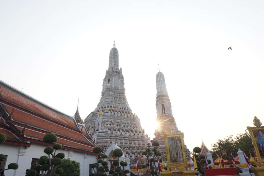 Bangkok 3-Major Royal Temples Walking Tour - Wat Pho and the 46-meter reclining Buddha