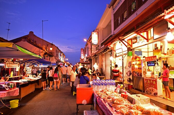 Bangkok by Night Tuk Tuk Tour: Markets, Temples & Food - What the guide can add