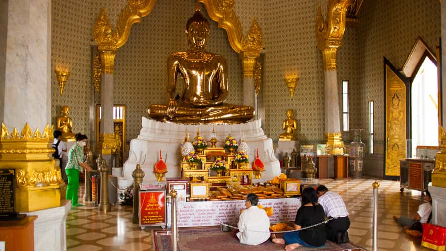 Bangkok: City Highlights Private Tour with Palace & Temples - Wat Traimit and the world’s largest Golden Buddha