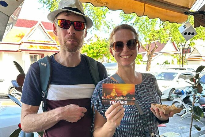 Bangkok Day Tour: Food, Temple & Tuk-Tuk - Thai dessert at Natthaphon coconut ice cream