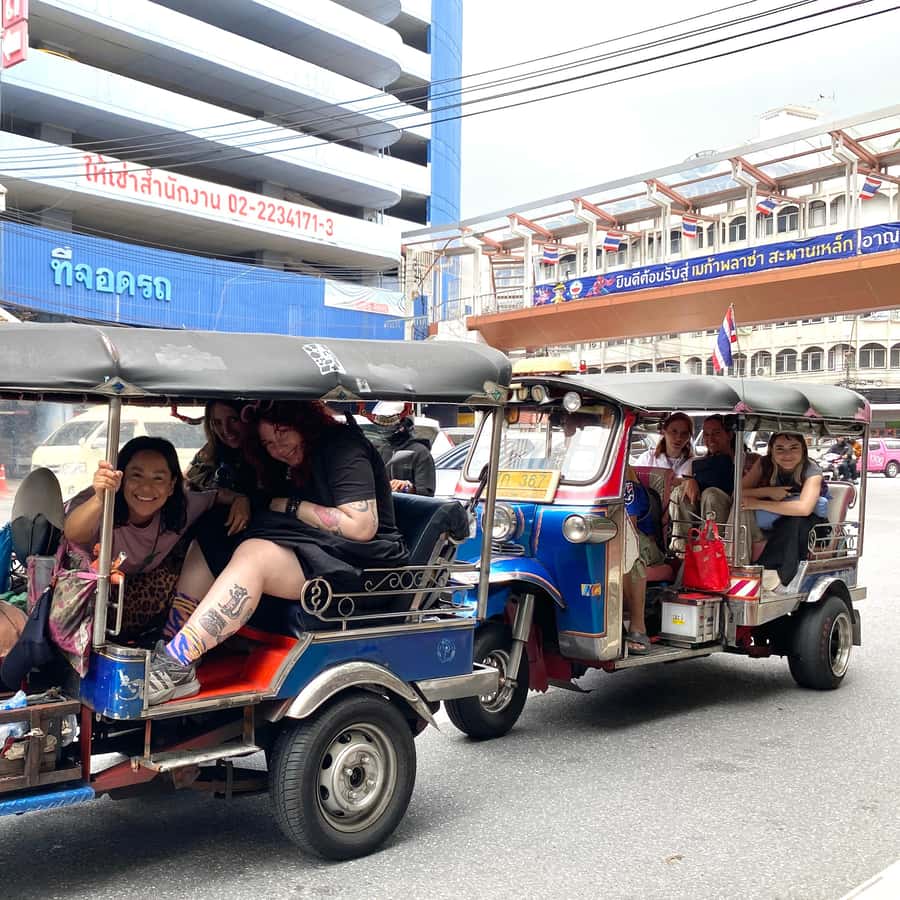 Bangkok: explore Wat Pho + tuk tuk sightseeing - Understanding Wat Pho beyond the reclining Buddha