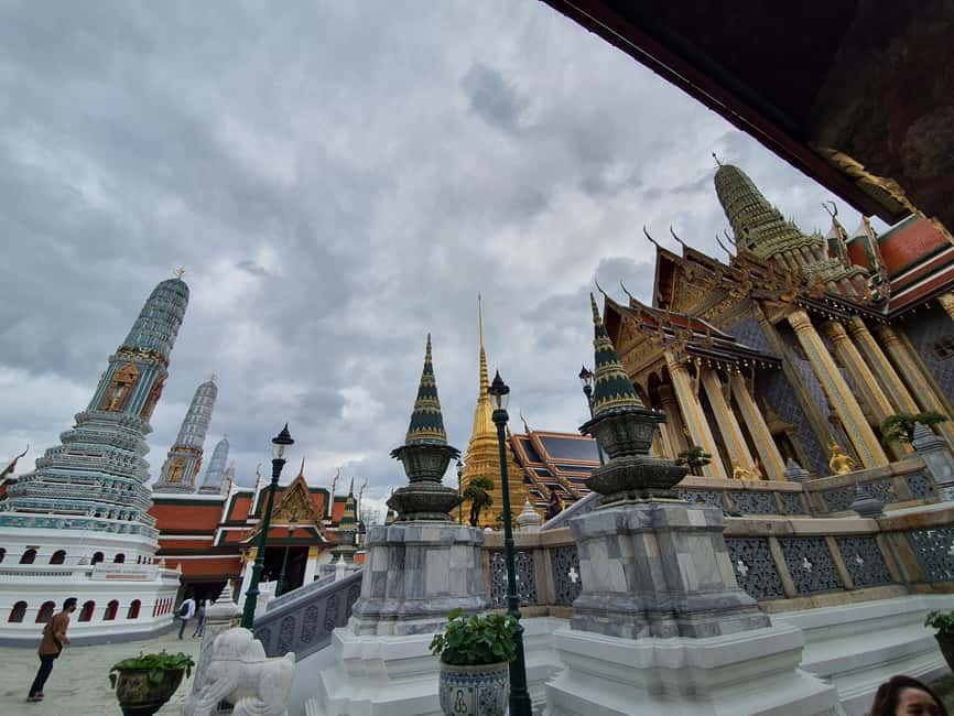 Bangkok: Grand palace and Iconic temple Half-Day Private - The Grand Palace and Wat Phra Kaew: Bangkok’s essential first stop