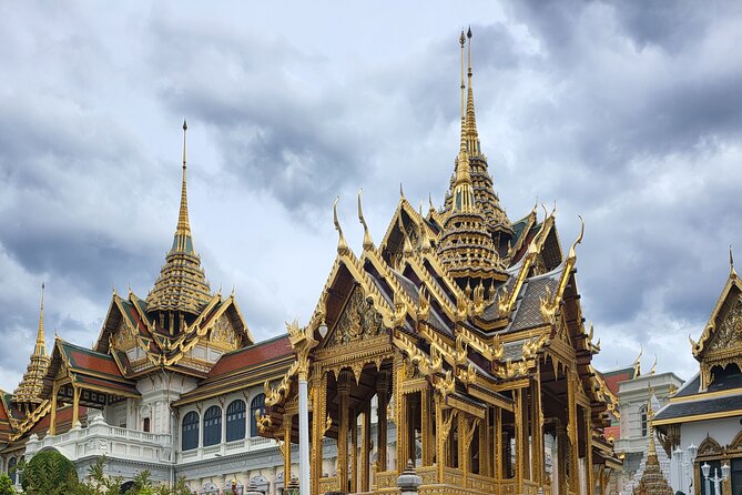 Bangkok Grand Palace and Temples Private Tour - The guide can make or break the day