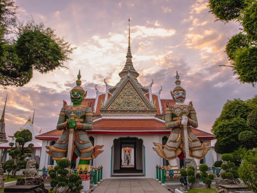 Bangkok: Grand Palace and Wat Arun Guided Walking Tour - Meeting at Tha Chang Pier