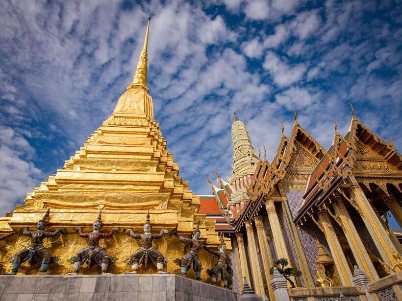Bangkok: Grand Palace and Wat Phra Kaew Guided Walking Tour - Key points to know before you book