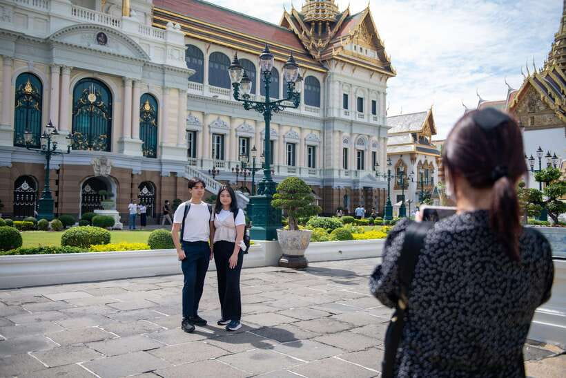 Bangkok: Grand Palace and Wat Phra Kaew Guided Walking Tour - Should you book the Grand Palace and Wat Phra Kaew walk?