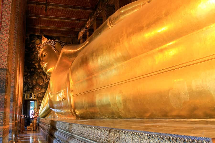 Bangkok: Grand Palace, Wat Pho, and Wat Arun Private Tour - Wat Phra Kaew and the Emerald Buddha