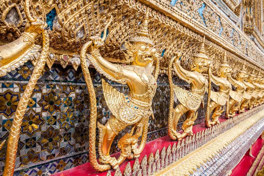 Bangkok: Grand Palace, Wat Pho, and Wat Arun Private Tour - Wat Arun and the Chao Phraya crossing