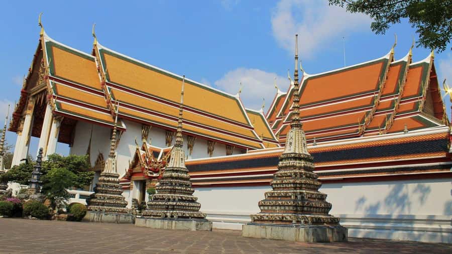 Bangkok: Grand Palace & Wat Pho Half-Day Private Tour - What the four-hour schedule feels like