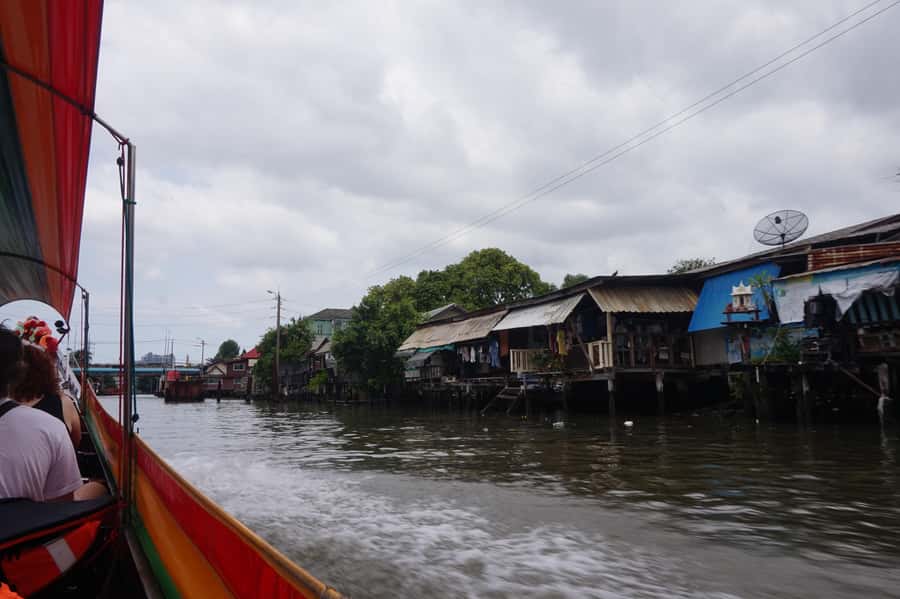 Bangkok: Grand Palace, Wat Pho & Long Tail Boat Tour - A long-tail boat through Bangkok Noi Canal