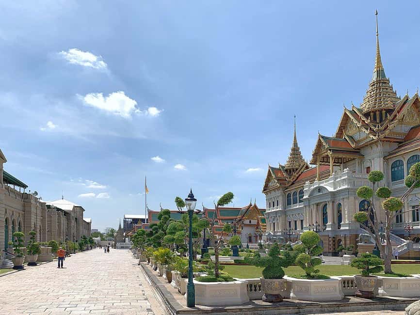 Bangkok: Grand Palace, Wat Pho & Wat Arun Tour in Italian - Key points at a glance
