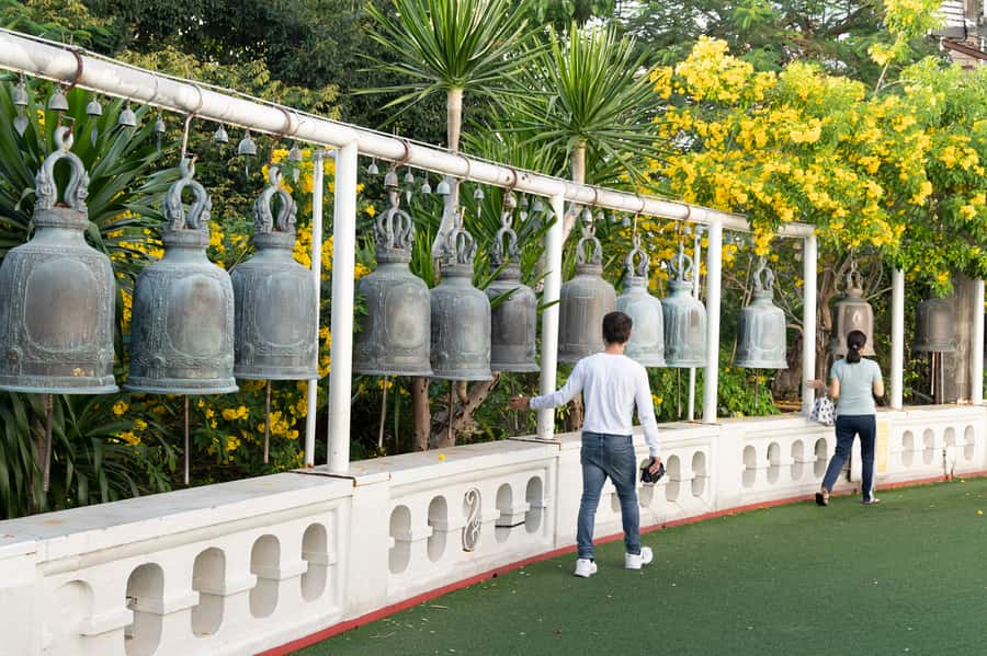 Bangkok: Grand Palace, Wat Pho with Mango Dessert Tastings - Should you book the Grand Palace and Wat Pho tour?