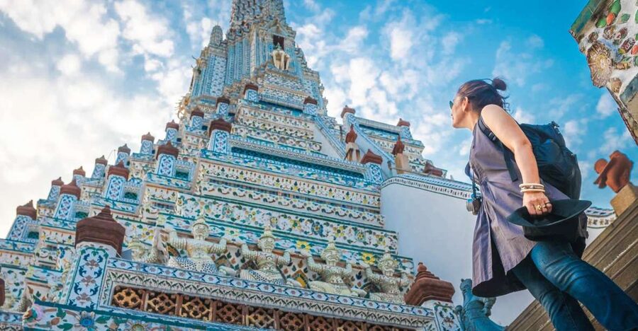 Bangkok: Instagram Spots & Half-Day Temples Tour - Wat Arun: the river crossing is part of the experience