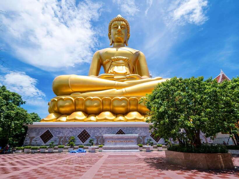 Bangkok: Longtail Boat Canal Tour to Wat Arun - What the $28 price includes