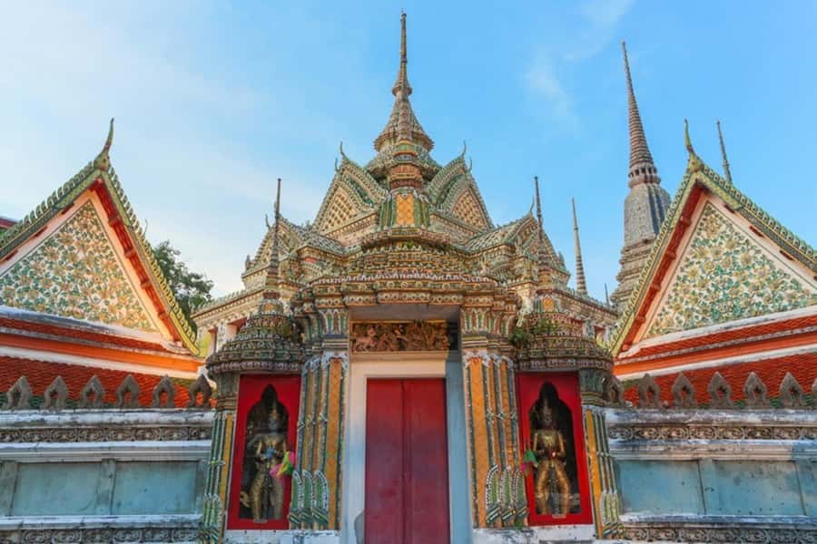 Bangkok:Private Guided Tour |Grand Palace, Wat Pho, Wat Arun - Dress, food, and simple preparation