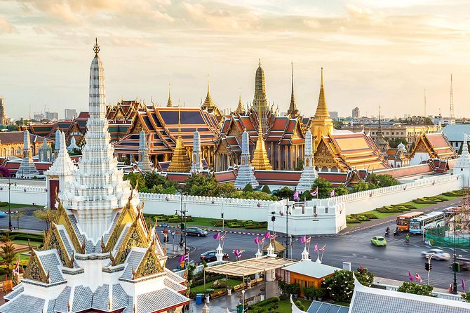 Bangkok's Grand Palace Complex and Wat Phra Kaew Tour - Morning or afternoon, which departure works best?