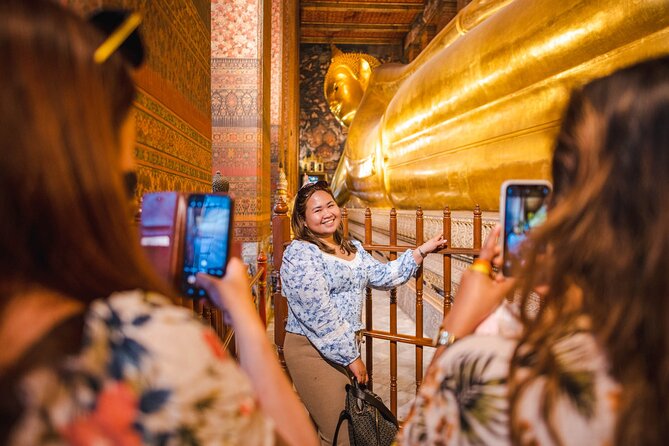 Bangkok Temples Tour at Wat Arun, Wat Phoa and Wat Saket - Wat Pho and the 46-metre reclining Buddha