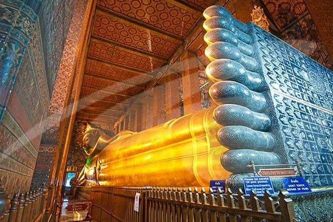 Bangkok Temples Tour, Including Reclining Buddha at Wat Pho - Wat Traimit and the solid gold Buddha