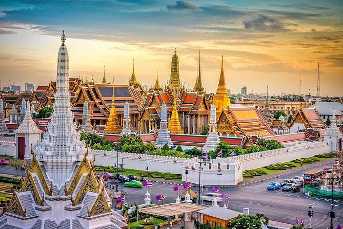 Bangkok Three Temples and The City - Wat Traimit and the 5.5-ton gold Buddha