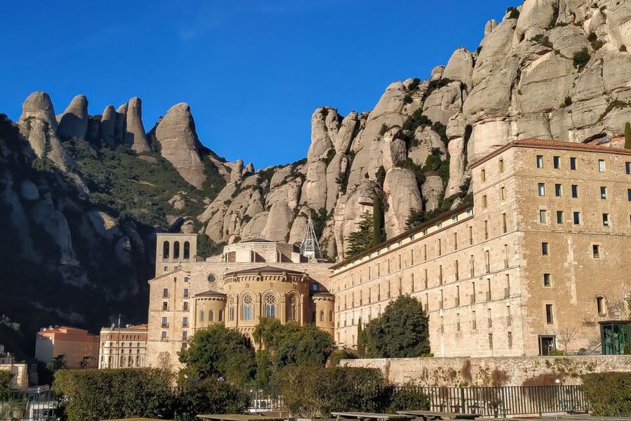 Barcelona: Montserrat Monastery & Hiking Off the Beaten Path - Three hours on Montserrat’s quieter trails