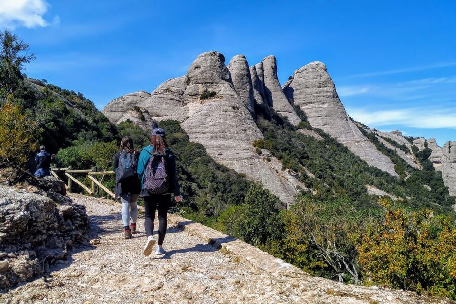 Barcelona: Montserrat Monastery & Hiking Off the Beaten Path - The guide is central to the experience