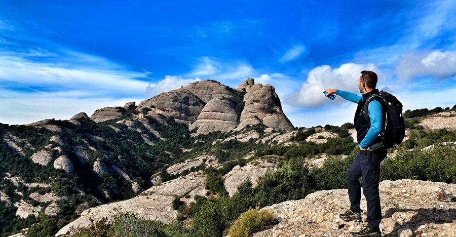 Barcelona: Montserrat Nature Experience and Monastery Visit - The 3.5-hour walk through rock and forest