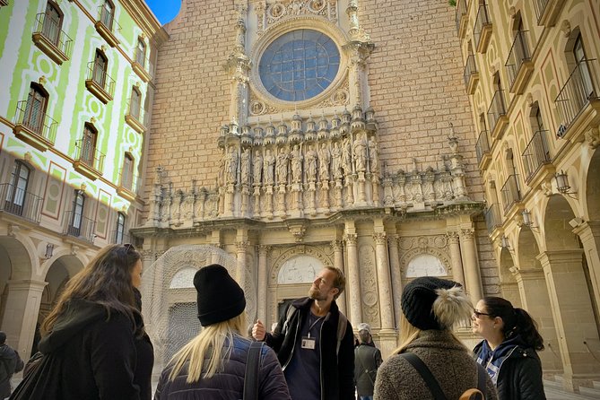 Barcelona to Montserrat Monastery: Tour, Transfers & Basilica - Three hours to choose your own Montserrat