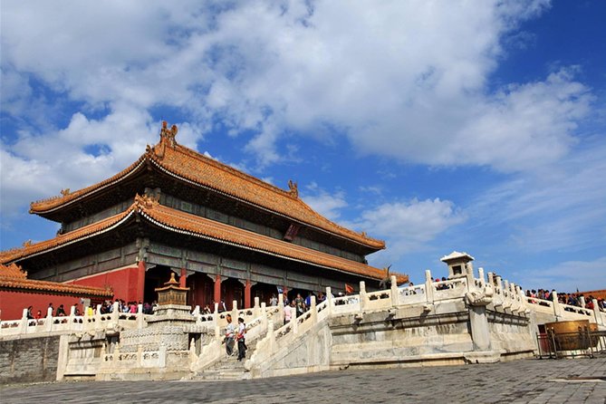 Beijing Classic Full-Day Tour including the Forbidden City, Tiananmen Square, Summer Palace and Temple of Heaven - Tiananmen Square: a short, serious first stop