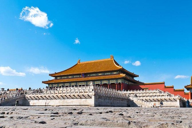 Beijing Historical Tour I - Forbidden City, Tiananmen Square & Temple of Heaven - Tiananmen Square: modern China in monumental scale