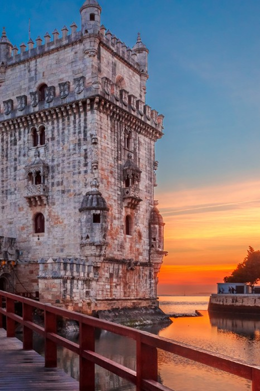 Belém Walking Tour + Jerónimos Monastery Ticket - Jerónimos Monastery and the 70-minute visit