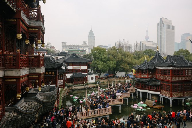Best of Shanghai Day Tour, including Jade Buddha Temple & Bund & Yuyuan Garden - Shanghai Museum: 90 minutes with China’s art and objects