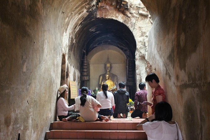 Best seller!! Amazing Night tour, Doi Suthep + Wat umong - Top Must visit! - What the $20.09 price really buys you