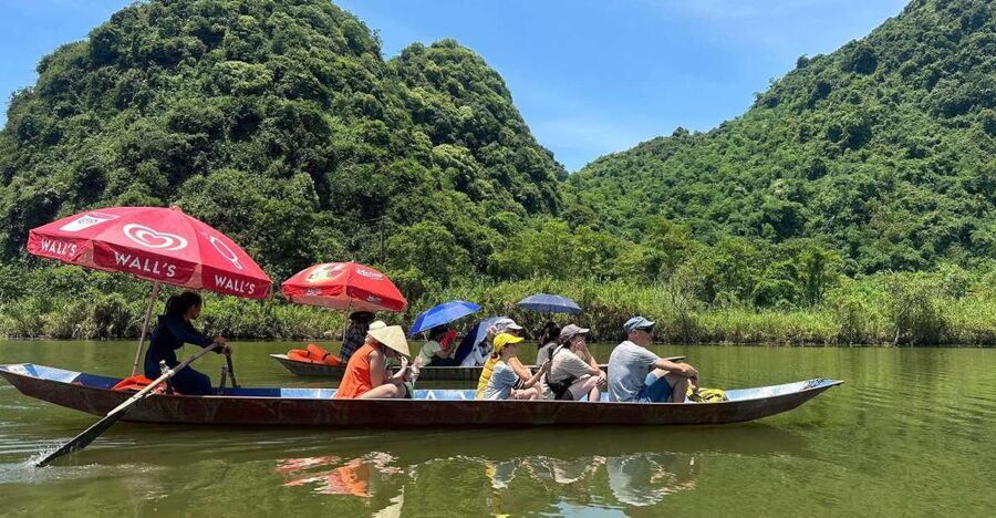 Best trip Perfume Pagoda Full Day - The 8:00 pickup and countryside drive