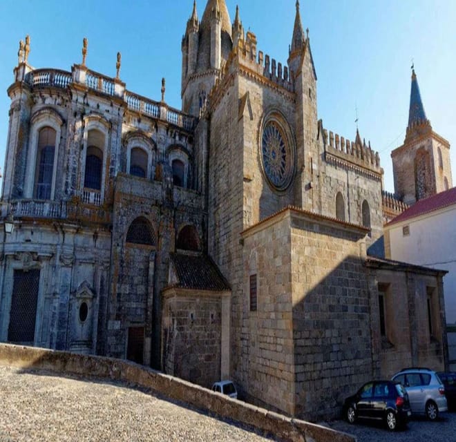 Between Life & Death: Roman Temple, Cathedral & Bone Chapel - Évora Cathedral and the Alentejo view