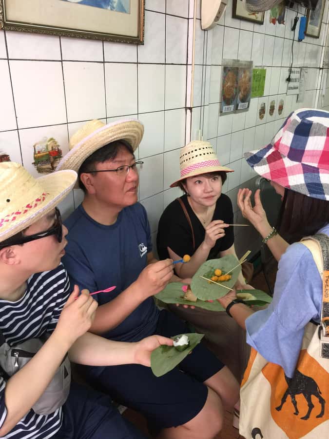 BKK’s Ultimate Food & Canal Tour "Tuk-Tuk Temples & Tastes" - A private long-tail boat beside more than 10 temples