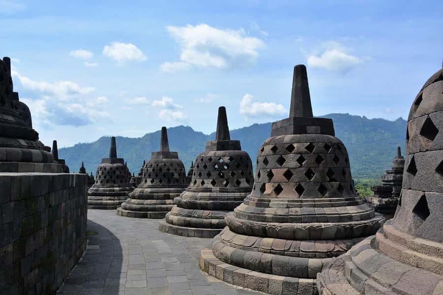 Borobudur Temple full access with guaranteed climb tickets - Leaving Yogyakarta in an Air-Conditioned Vehicle
