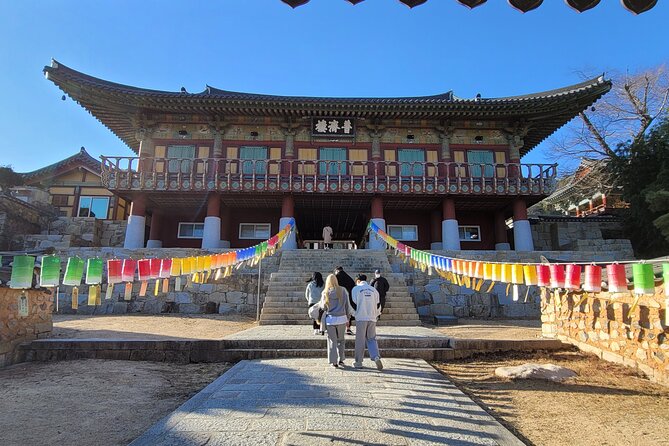 Busan Beomeosa Temple & Hongbeopsa Temple with temple lunch - Hongbeopsa and the large Amitabha Buddha