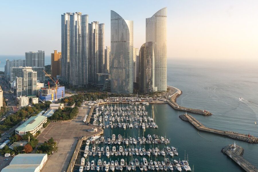 Busan Day Tour with Haedong Yonggungsa Temple & More - Songdo and the Sky Walk