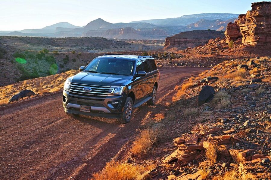 Cathedral Valley 4X4 Tour, Temples of the Sun and Moon 4 Hrs - What the guide adds to the ride