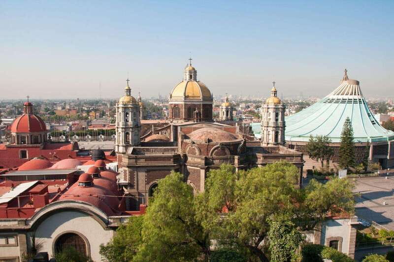 CDMX: Teotihuacan Pyramids & Guadalupe Shrine Guided Tour - The Basilica of Guadalupe and the famous tilma