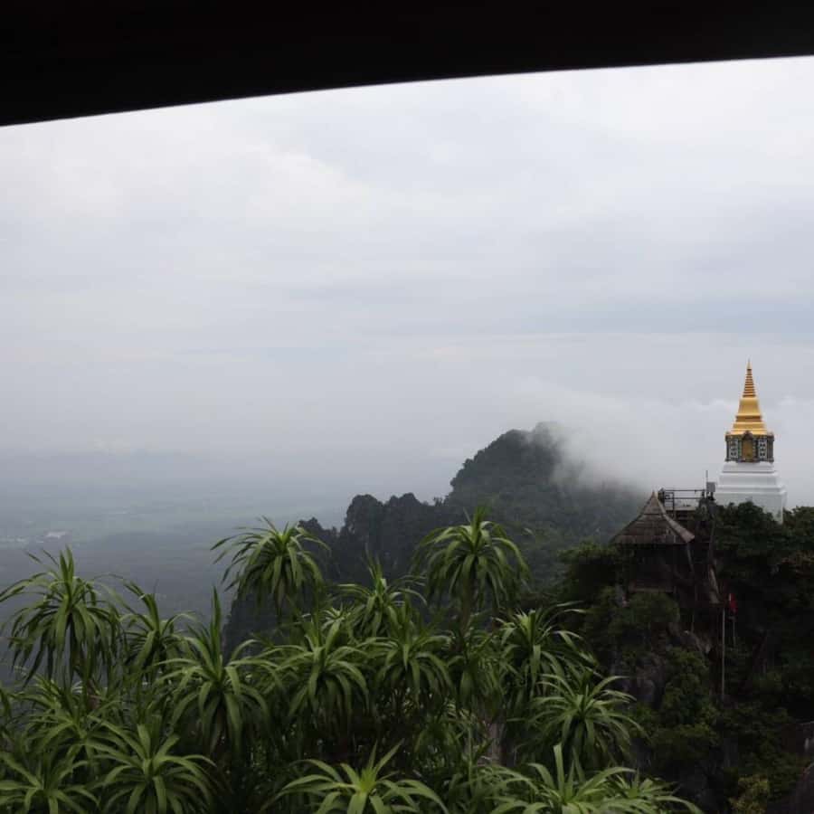 Chang Mai: Unseen in Thailand Wat Chaloemprakiat Lampang - Reaching the Sky Pagodas