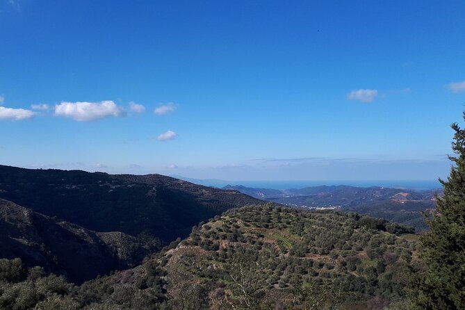 Chania Private Tour: Monastery, Scenic Gorge & Mountain Views - Choosing between two Cretan monasteries