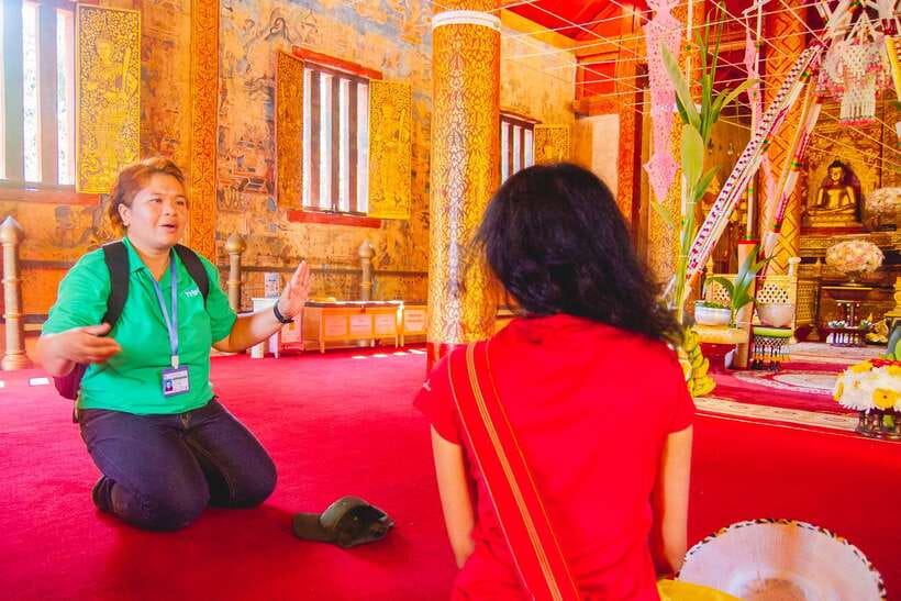 Chiang Mai: 3 Hour Old City and Temples Guided Walking Tour - Wat Phra Singh and the grand final stop