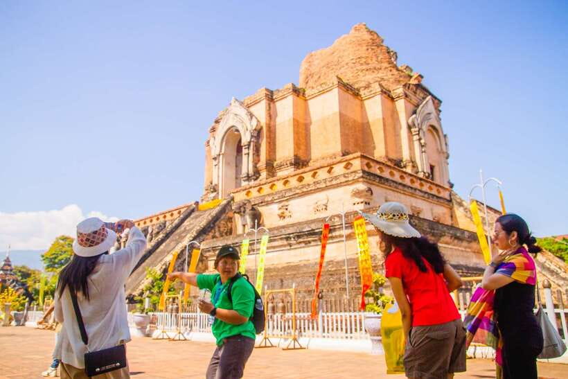 Chiang Mai: 3 Hour Old City and Temples Guided Walking Tour - Is $16 good value?