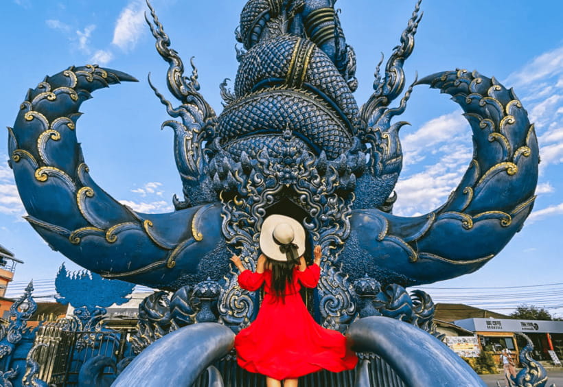 Chiang Mai: Chiang Rai White, Blue, Red Temples & Long Neck - Why this day trip can be worth the long drive
